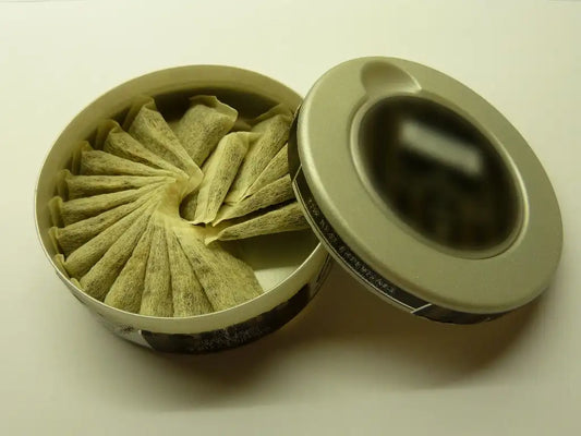 Os Perigos dos Pouches de Nicotina Falsos: Proteja Sua Saúde e Escolha Marcas Confiáveis